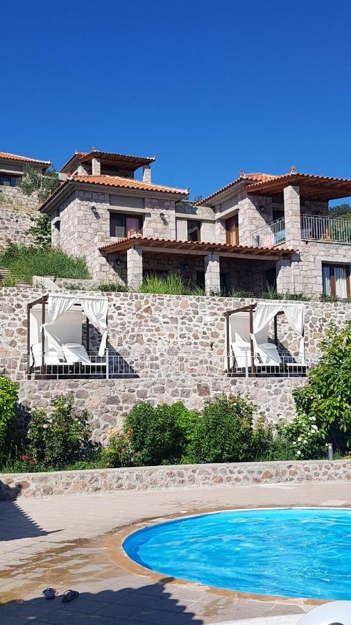 Apartahotel Molivos Castle *