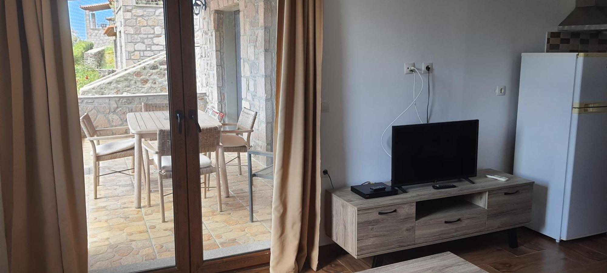 Apartahotel Molivos Castle *